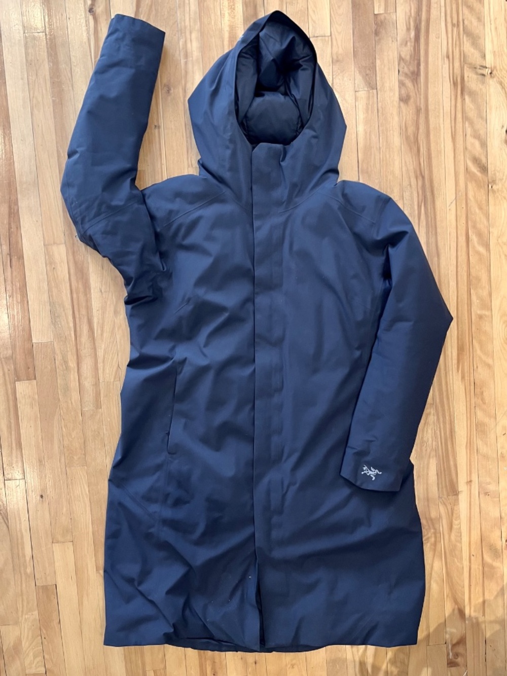 Arcteryx Patera parka in navy - Size XL